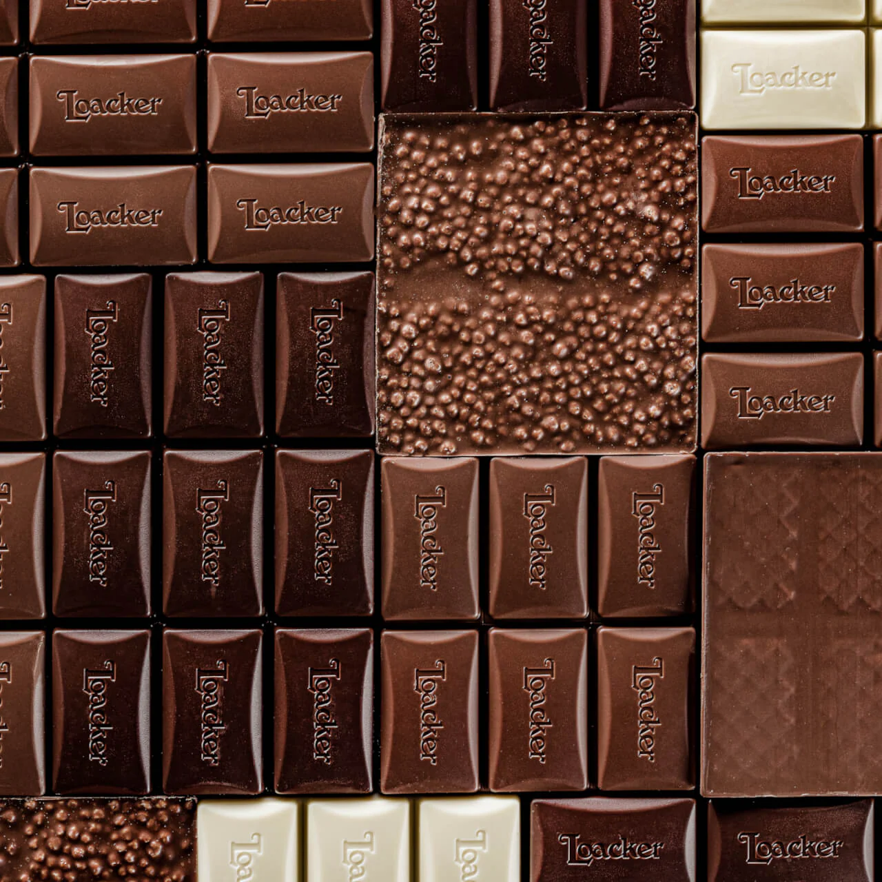 Loacker Napolitaner Hazelnut Crème & Crispy Wafer Bar, 1.94 oz. - Image 3